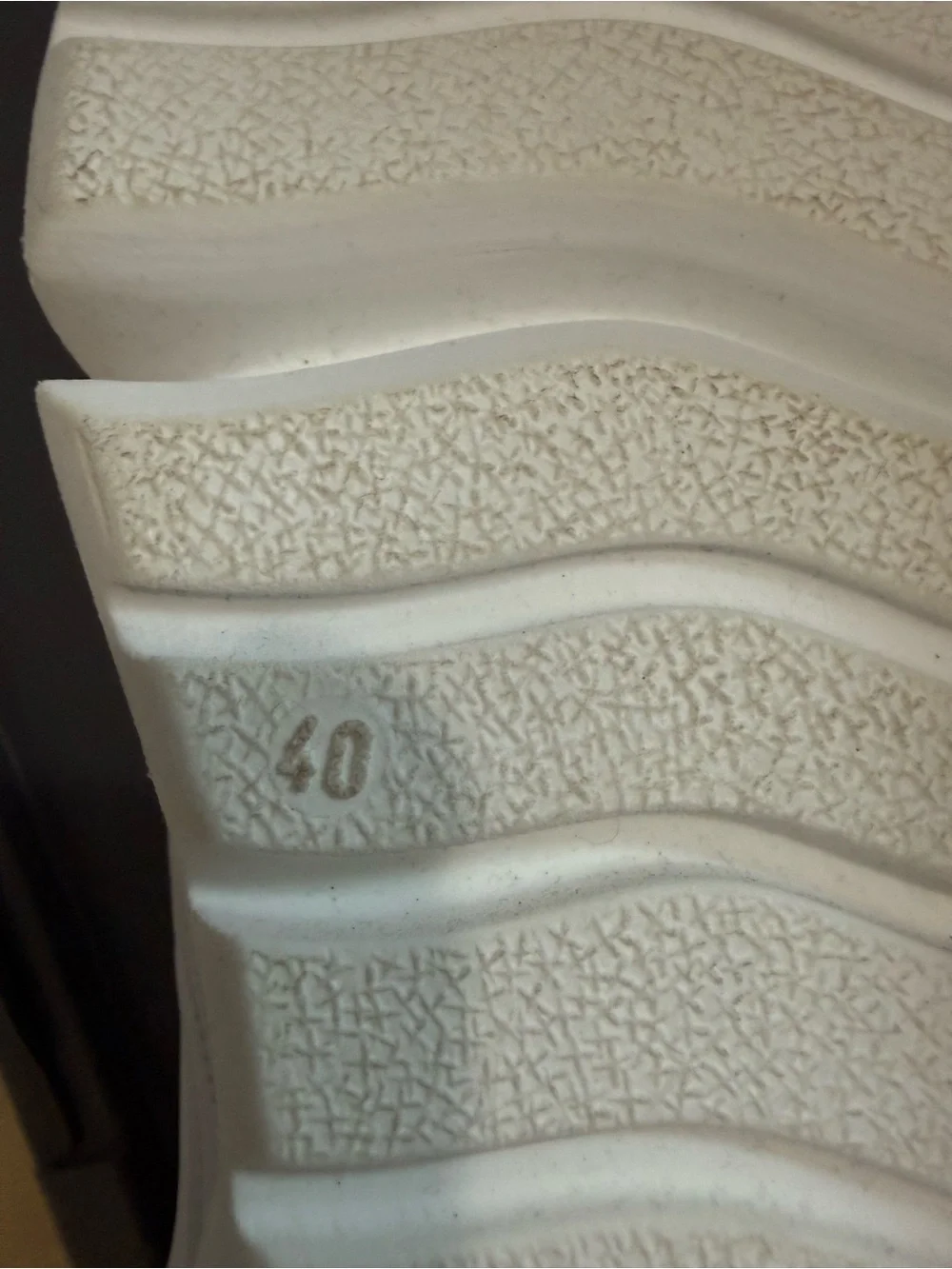 Deabused White Leather Low Top Paneled Sneakers With Love Pull Tab Size 40